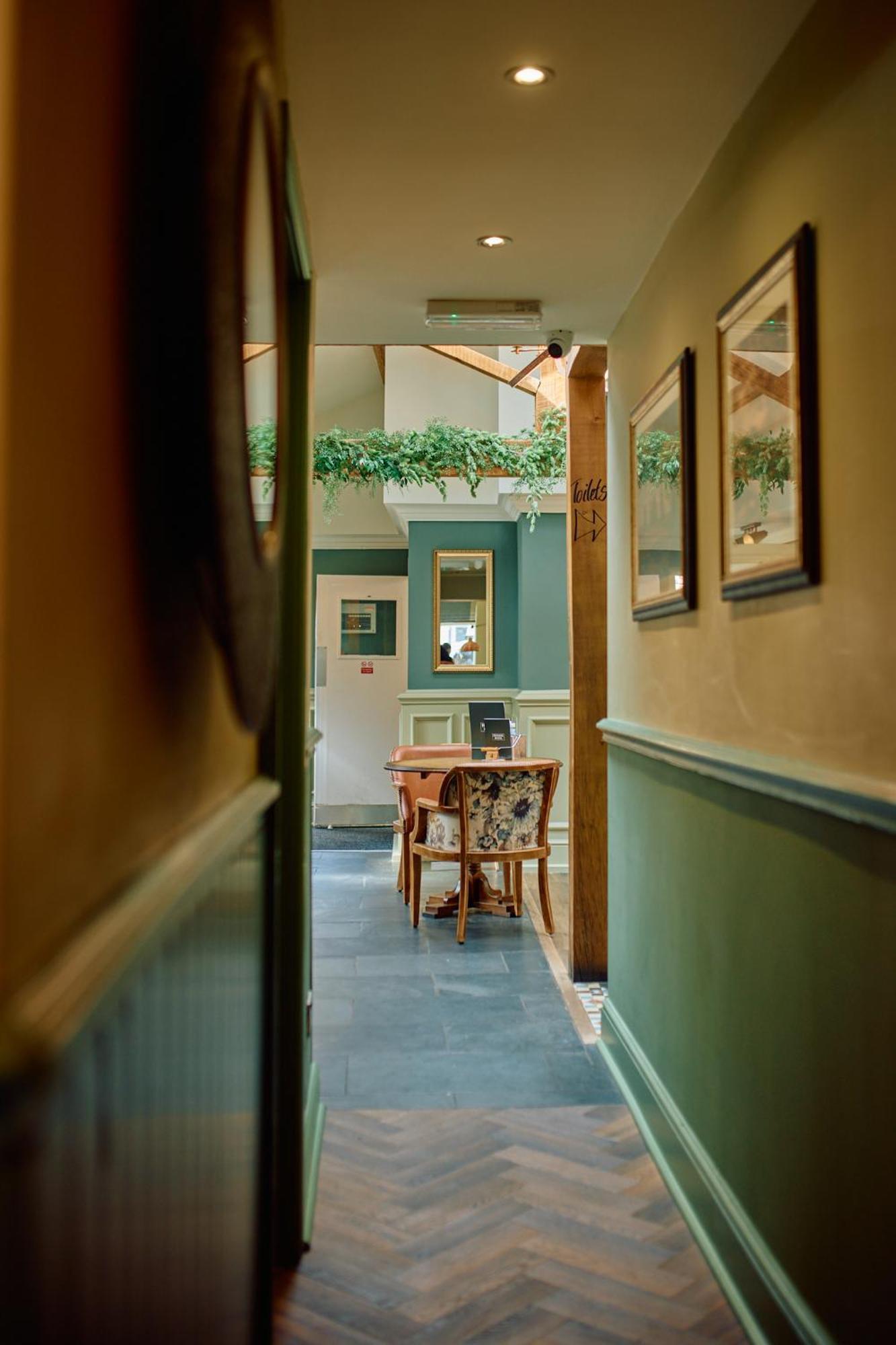 The Pennine Inn Kirkby Stephen Exterior photo